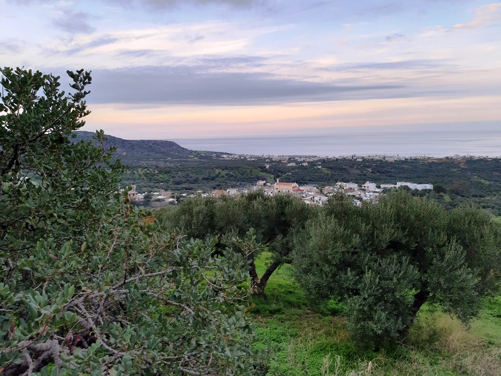 Land in Heraklion, Greece, 2 000 m² - picture 3