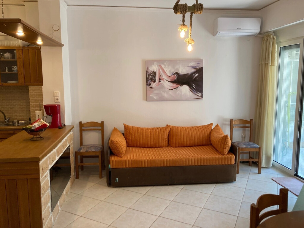 Flat in Athens, Greece, 45 m² - picture 3