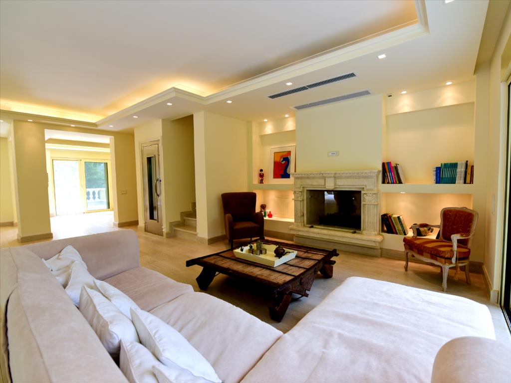 Villa in Athens, Greece, 648 m² - picture 3