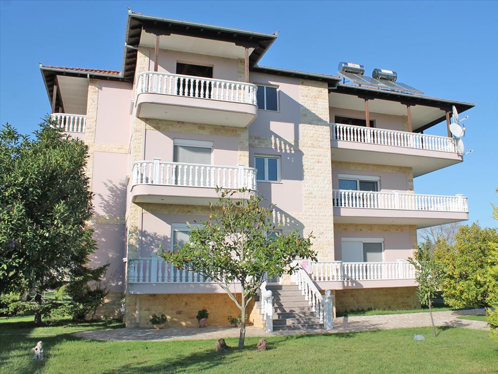 Haus in Olympiaki Akti, Griechenland, 670 m² - Foto 3