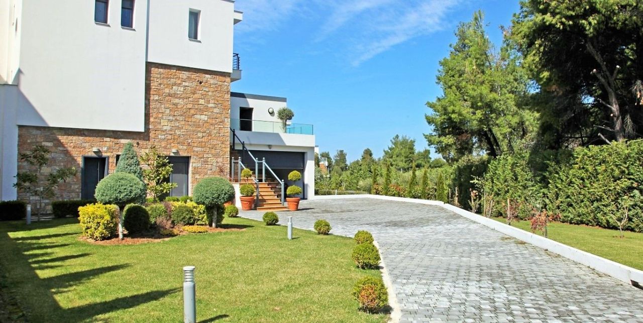 Villa in Kassandra, Greece, 340 m² - picture 3