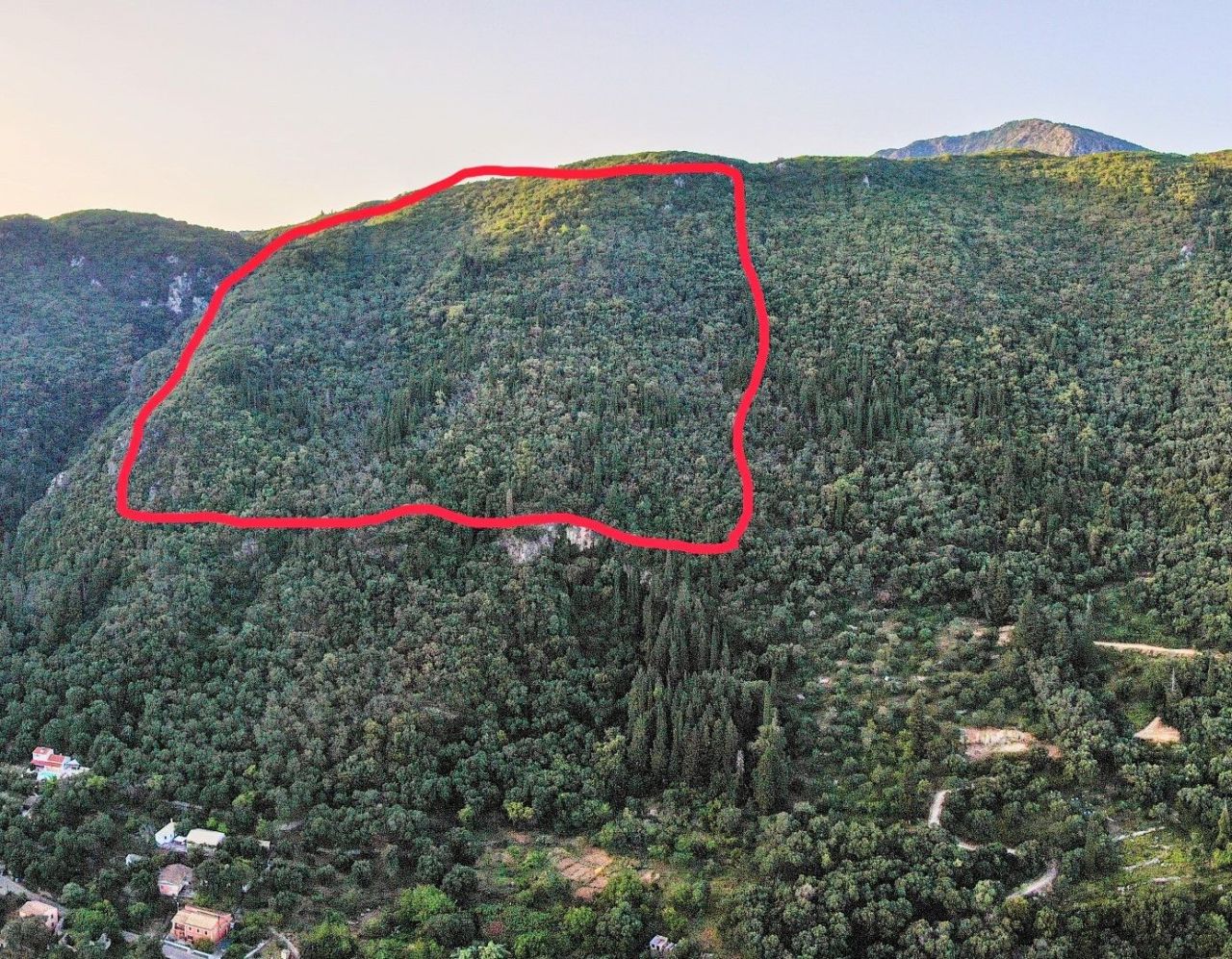 Terreno a Corfù, Grecia, 90 000 m2 - foto 3