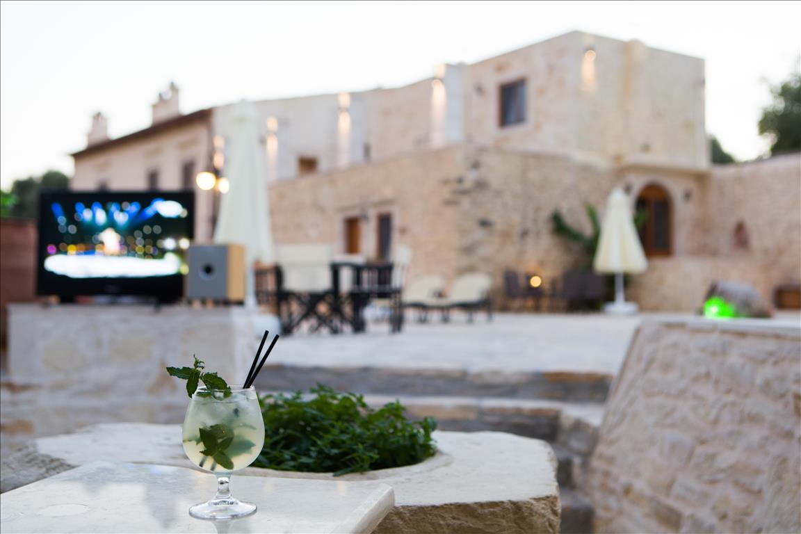 Villa in Heraklion, Greece, 400 m² - picture 3