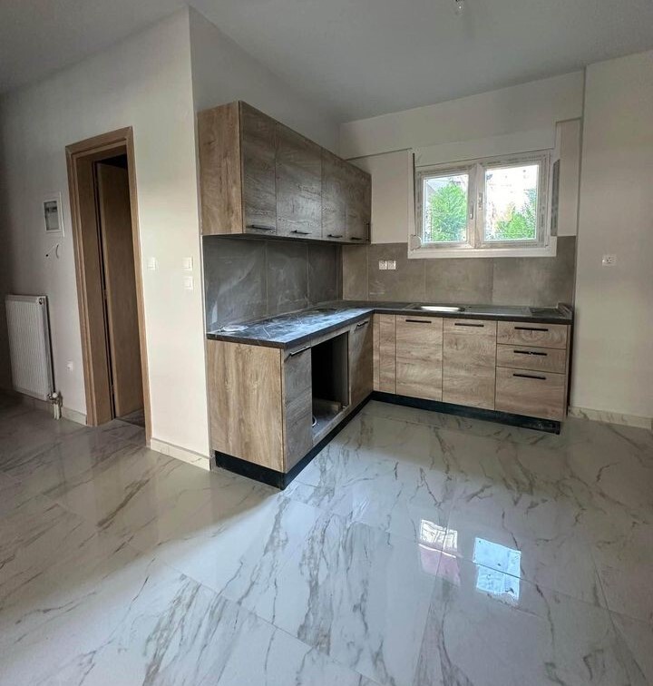 Piso en Salónica, Grecia, 76 m² - imagen 3