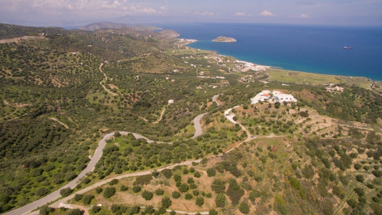 Terreno a Heraklion, Grecia, 13 000 m2 - foto 3