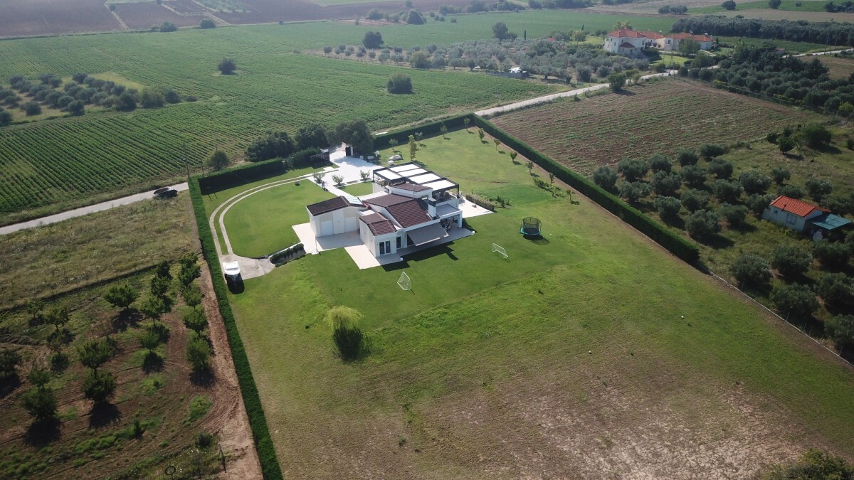 Villa in Thessaloniki, Greece, 350 m² - picture 4