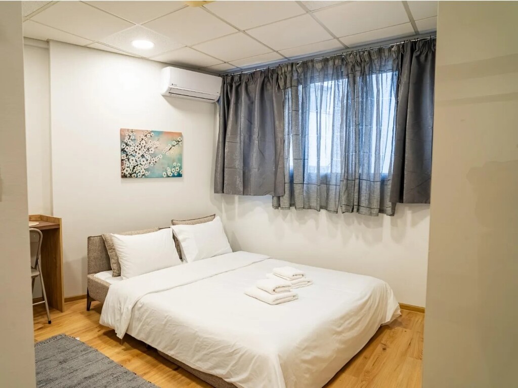 Flat in Thessaloniki, Greece, 25 m² - picture 4