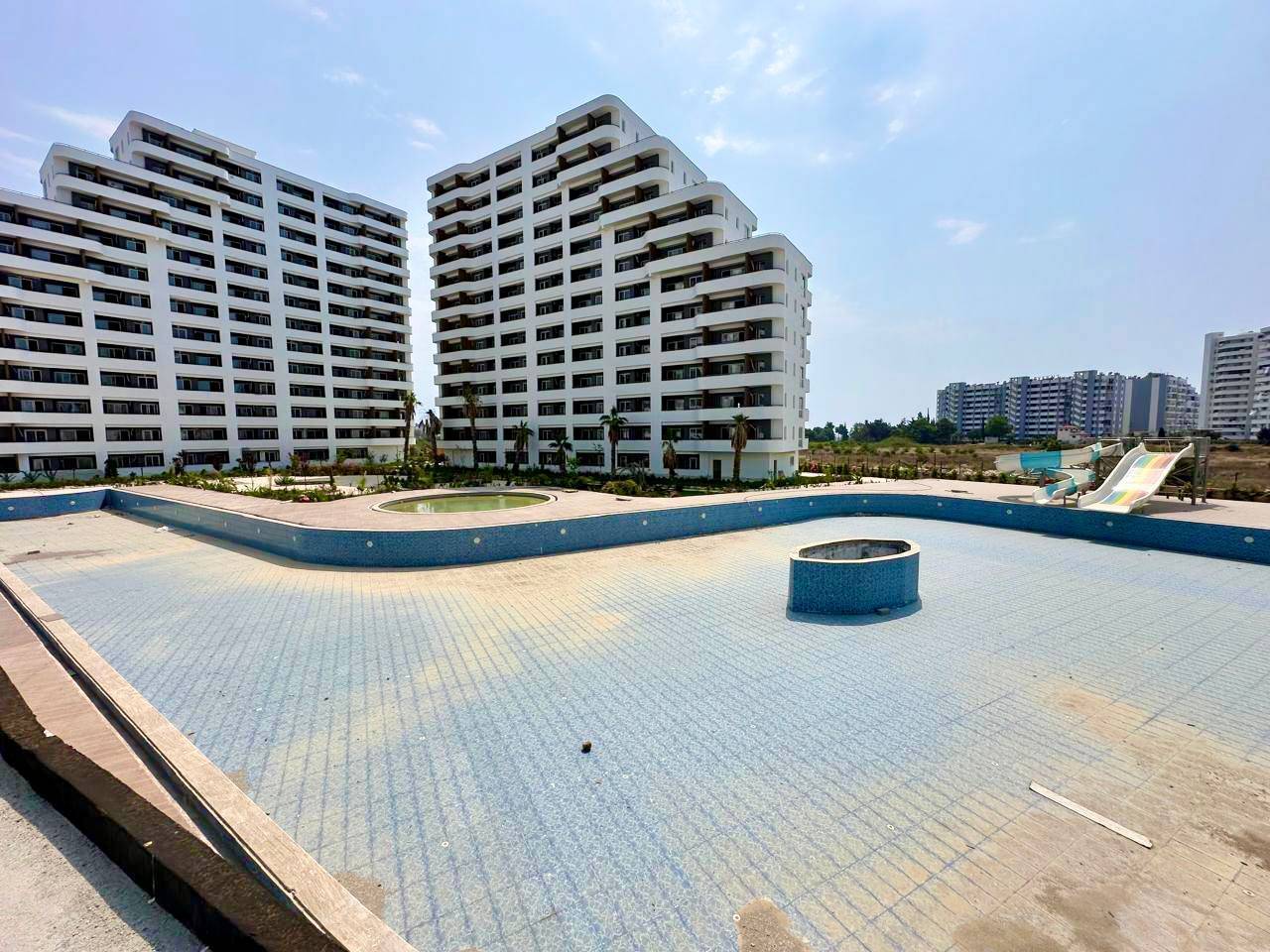 Flat in Mersin, Turkey, 110 000 m² - picture 2