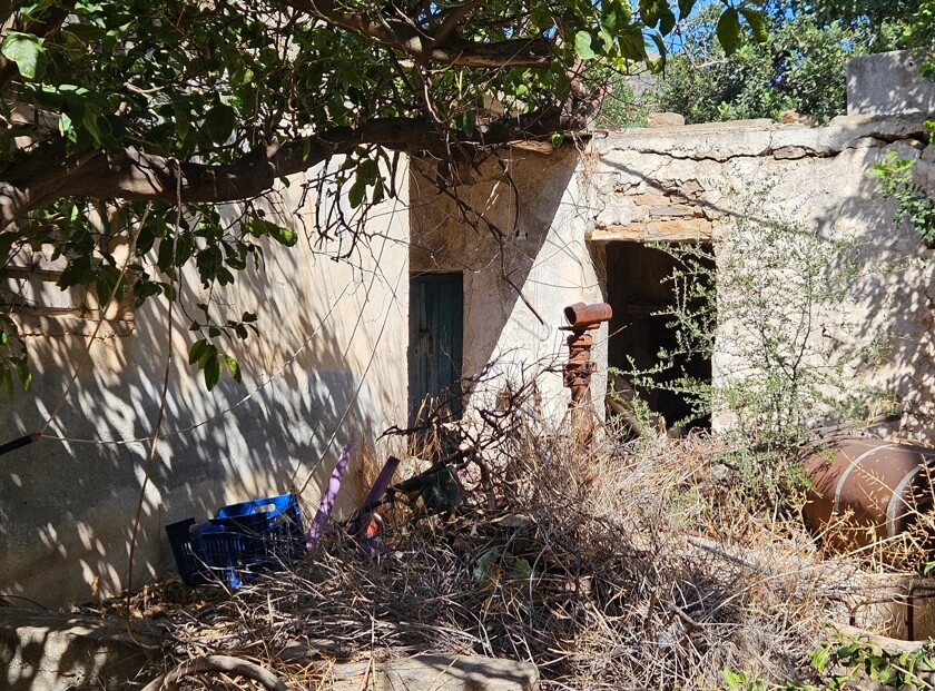 Land in Heraklion, Greece, 629 m² - picture 6