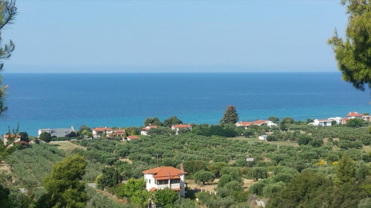 Land in Kassandra, Greece, 4 062 m² - picture 6