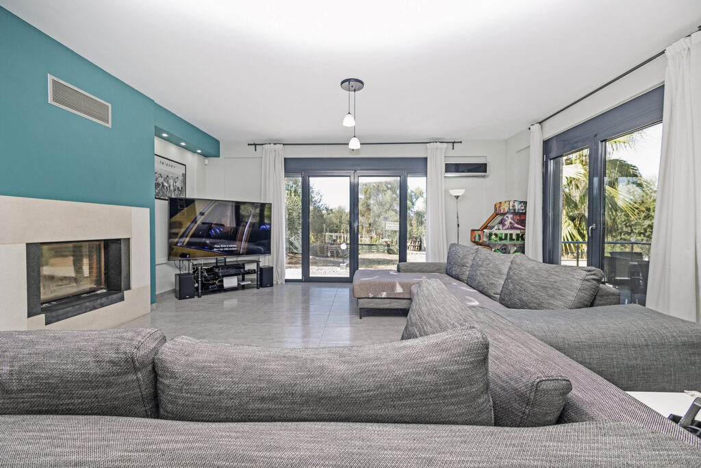 House in Corfu, Greece, 170 m² - picture 7