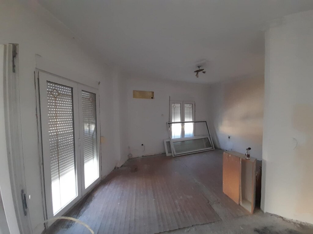 Flat in Thessaloniki, Greece, 70 m² - picture 7