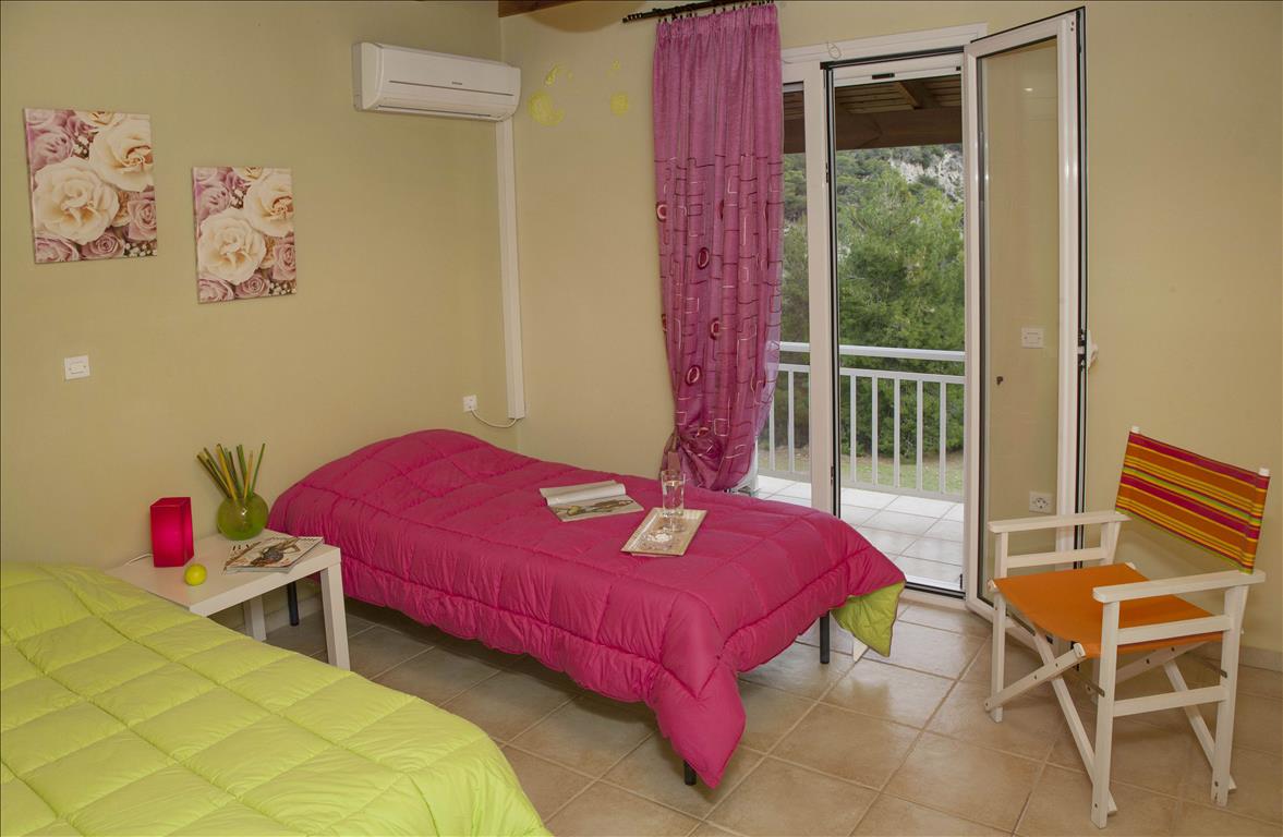 House in Loutraki, Greece, 164 m² - picture 9