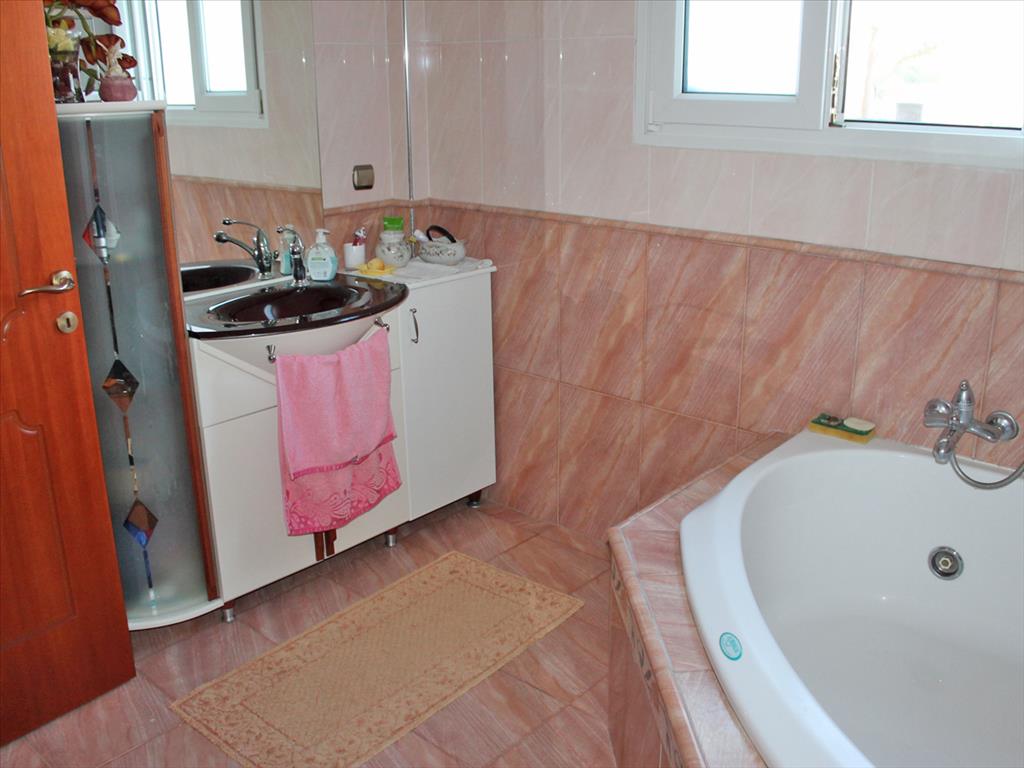 Haus in Olympiaki Akti, Griechenland, 670 m² - Foto 9