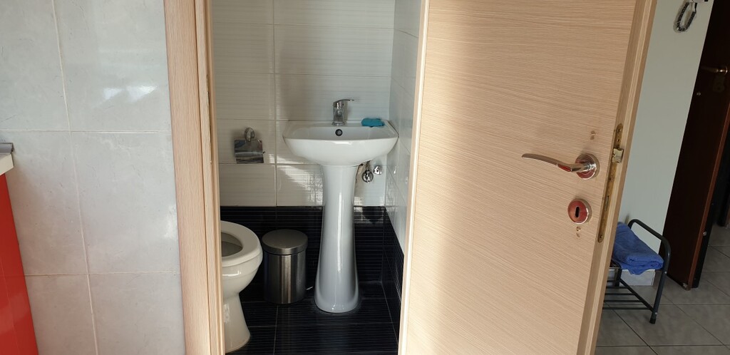 Flat in Thessaloniki, Greece, 45 m² - picture 9