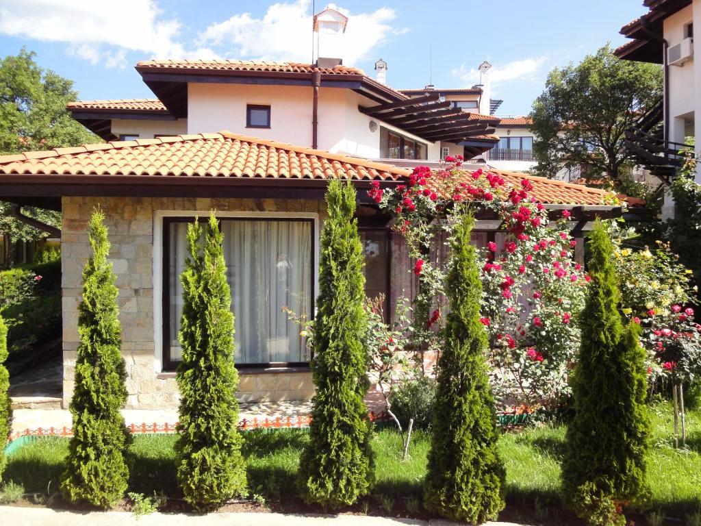 Appartement à Kosharitsa, Bulgarie, 68 m² - image 1