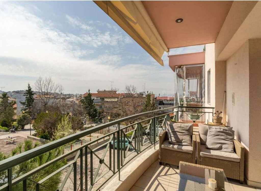 Flat in Thessaloniki, Greece, 76 m² - picture 9