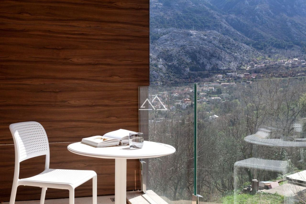 Appartamenti a Kotor, Montenegro, 61 m² - foto 2