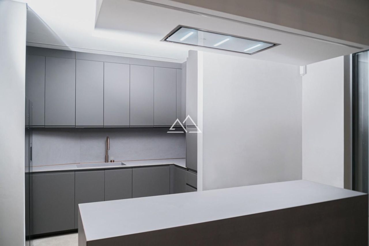 Villa in Sveti Stefan, Montenegro, 227 m² - Foto 5