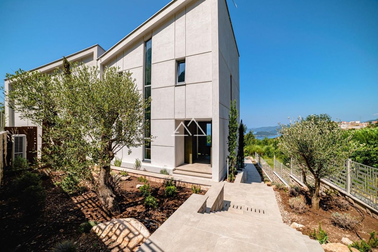 Villa in Sveti Stefan, Montenegro, 227 m² - Foto 17