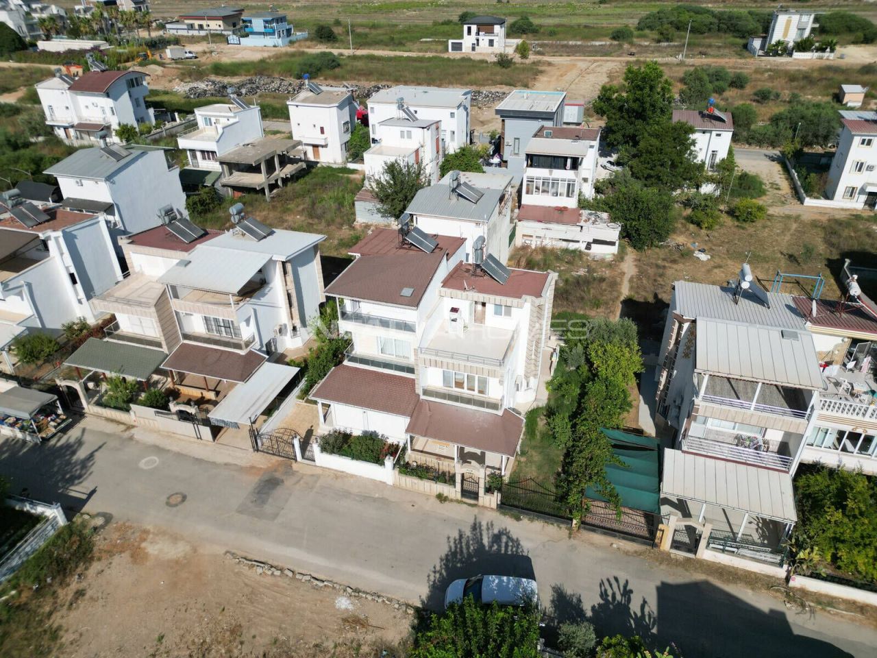 Villa in Serik, Türkei, 196 m² - Foto 1