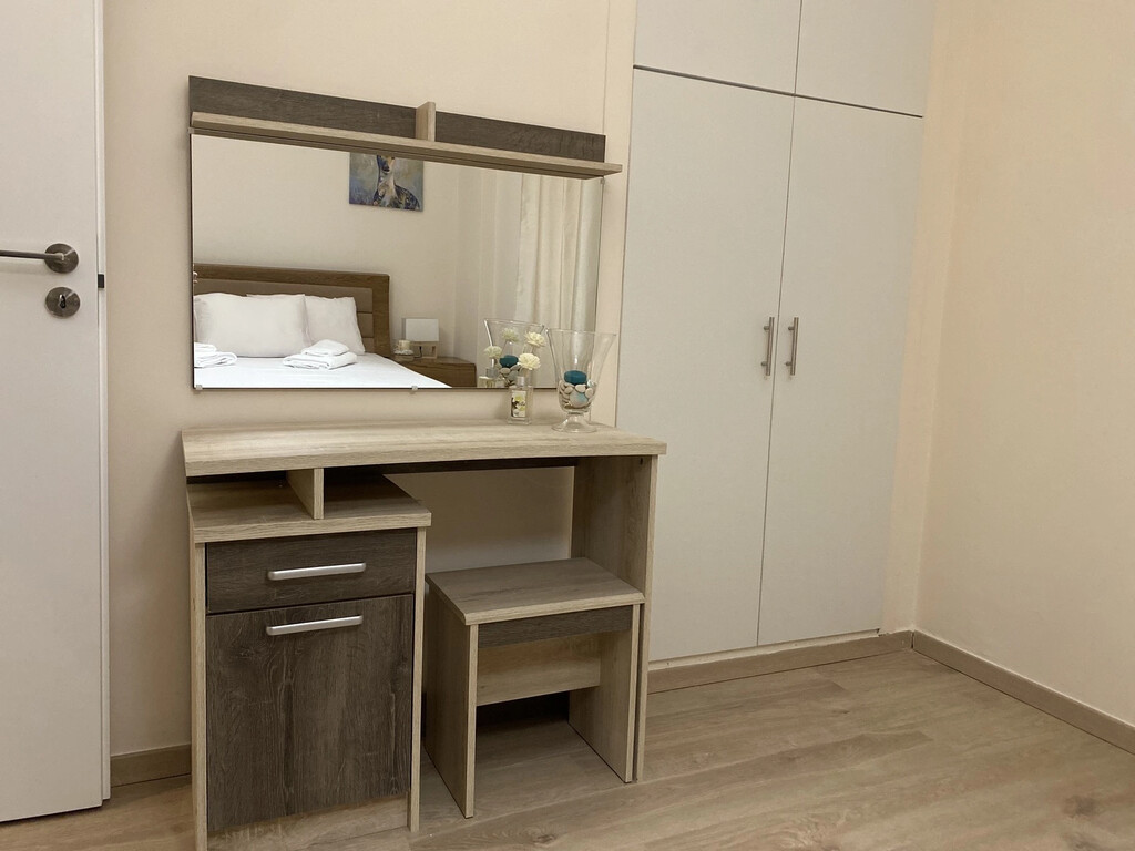 Flat in Athens, Greece, 67 m² - picture 9