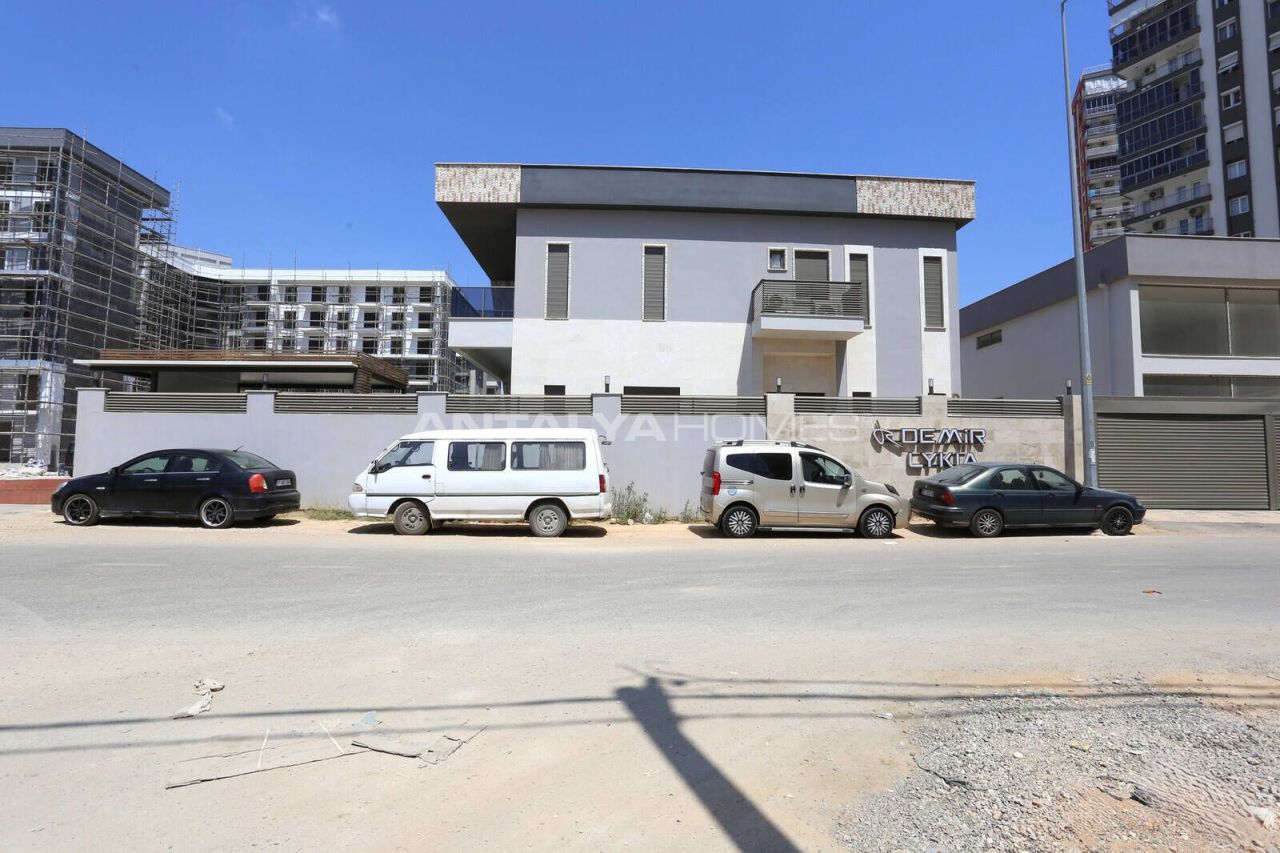 Villa à Antalya, Turquie, 279 m² - image 3