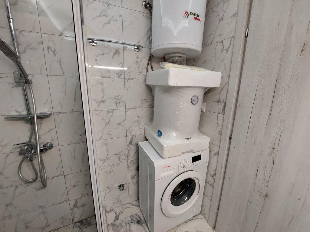 Flat in Thessaloniki, Greece, 33 m² - picture 9