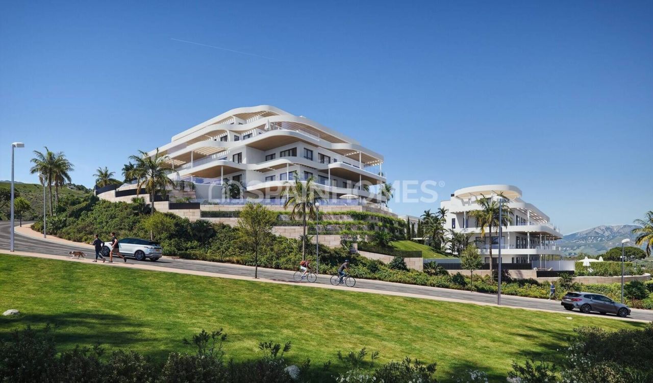 Apartment in Mijas, Spain, 154 m² - picture 1