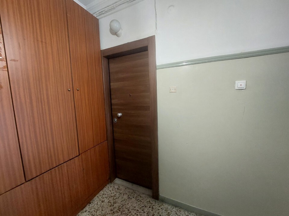 Flat in Thessaloniki, Greece, 40 m² - picture 10