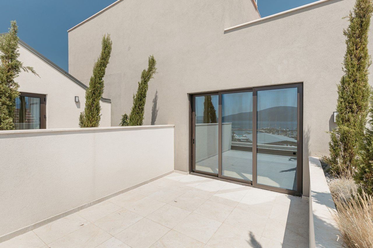 Appartement à Tivat, Monténégro, 81 m² - image 12