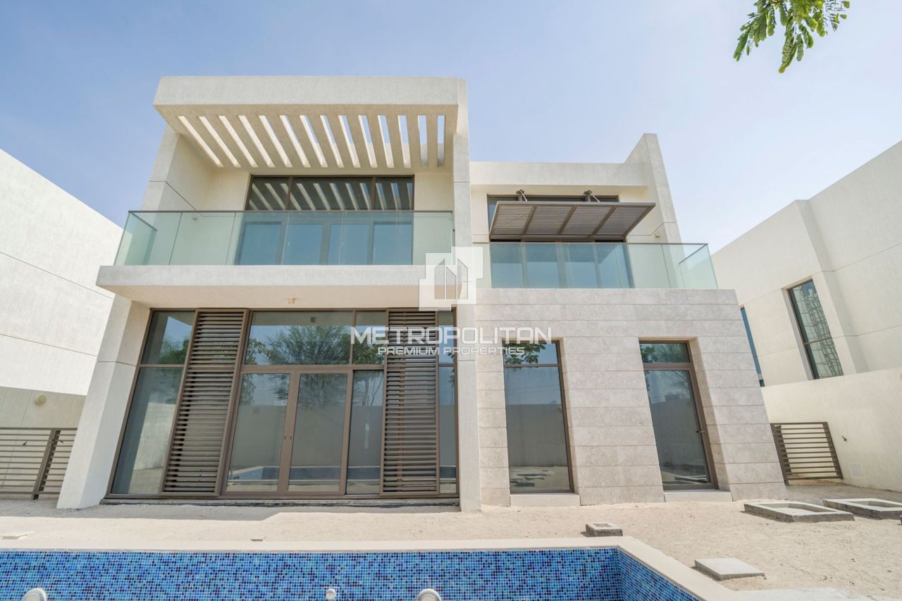 Villa en Dubái, EAU, 584 m² - imagen 1