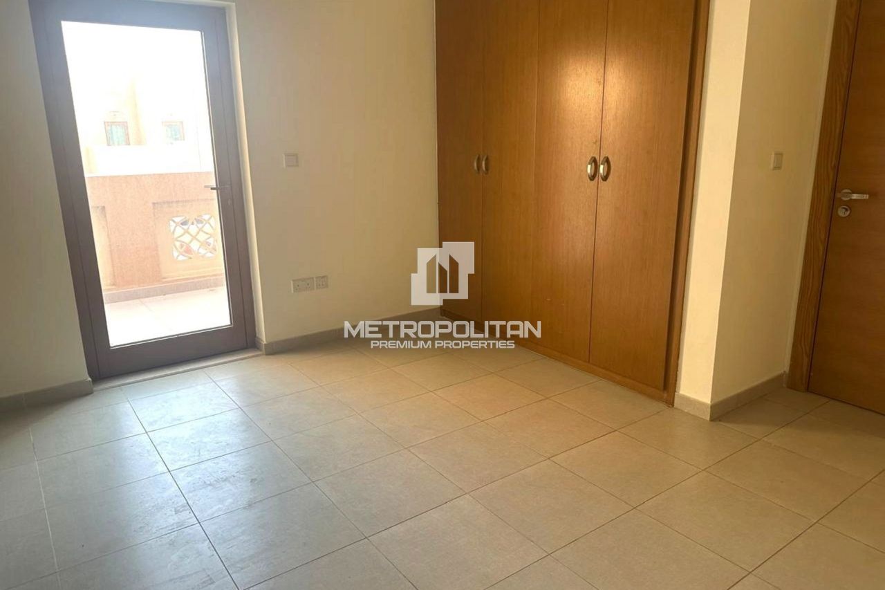 Maison urbaine à Dubaï, EAU, 224 m² - image 12