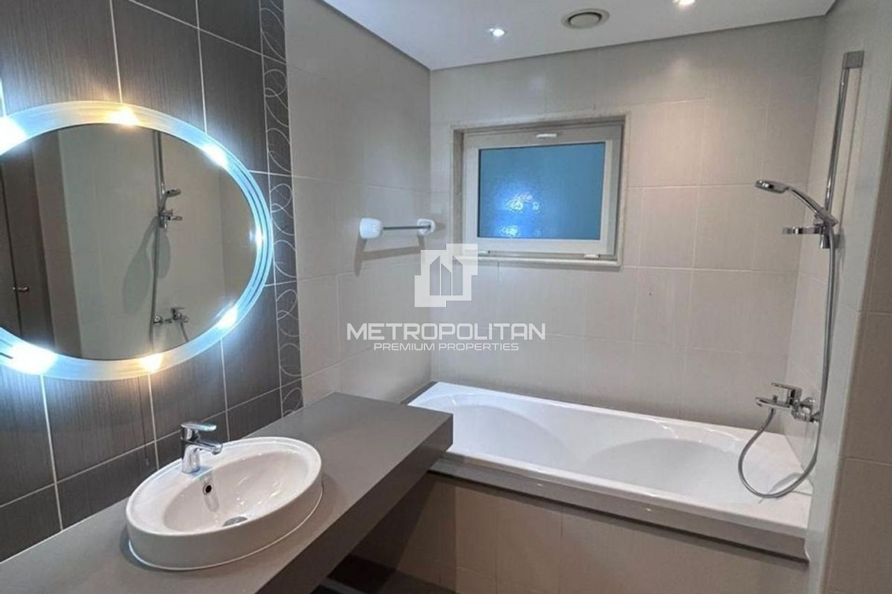 Maison urbaine à Dubaï, EAU, 224 m² - image 13