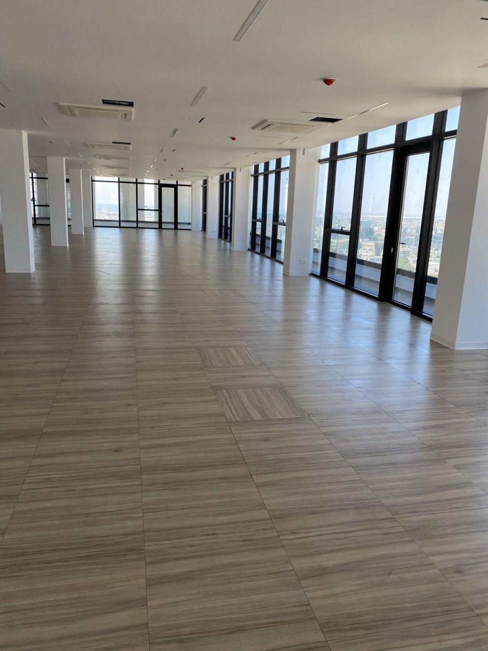 Büro in Limassol, Zypern, 549 m² - Foto 4
