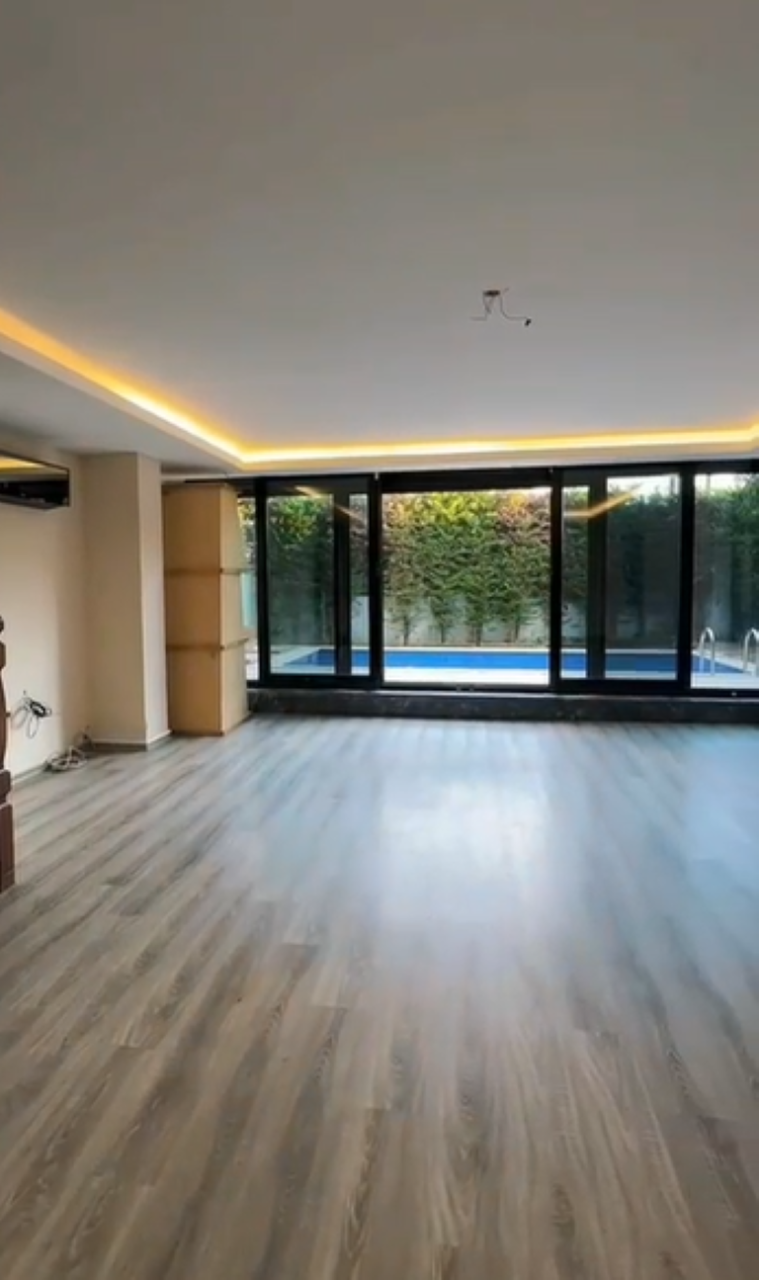 Villa à Istanbul, Turquie, 275 m² - image 1