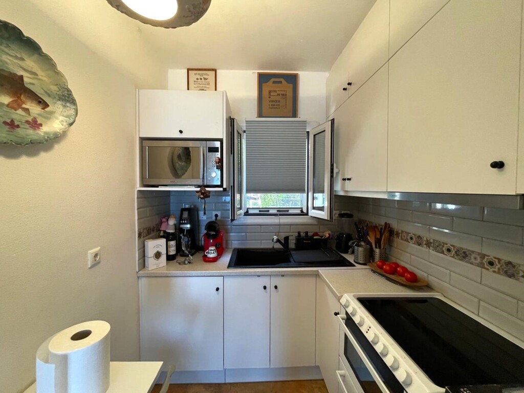 Flat in Corfu, Greece, 55 m² - picture 11