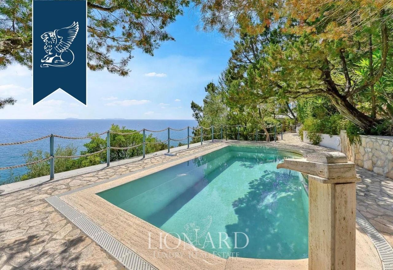 Villa à San Felice Circeo, Italie, 190 m² - image 2