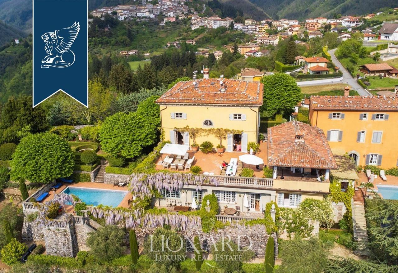Villa in Lucca, Italien, 1 000 m² - Foto 3