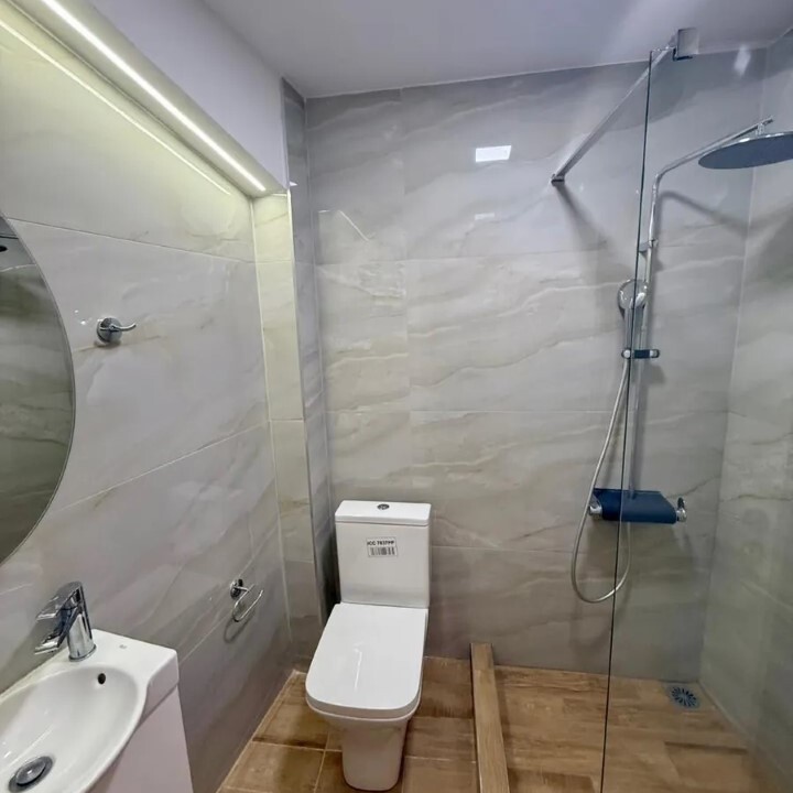 Flat in Thessaloniki, Greece, 52 m² - picture 12