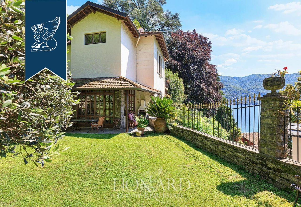 Villa in Pognana Lario, Italy, 280 m² - picture 5