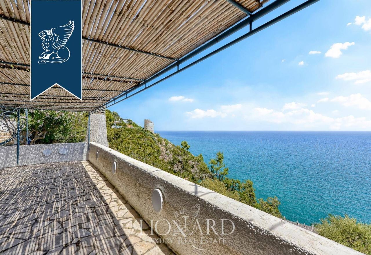 Villa à San Felice Circeo, Italie, 190 m² - image 6