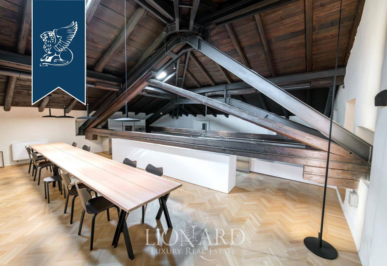 Apartment in Bologna, Italy, 442 m² - picture 9