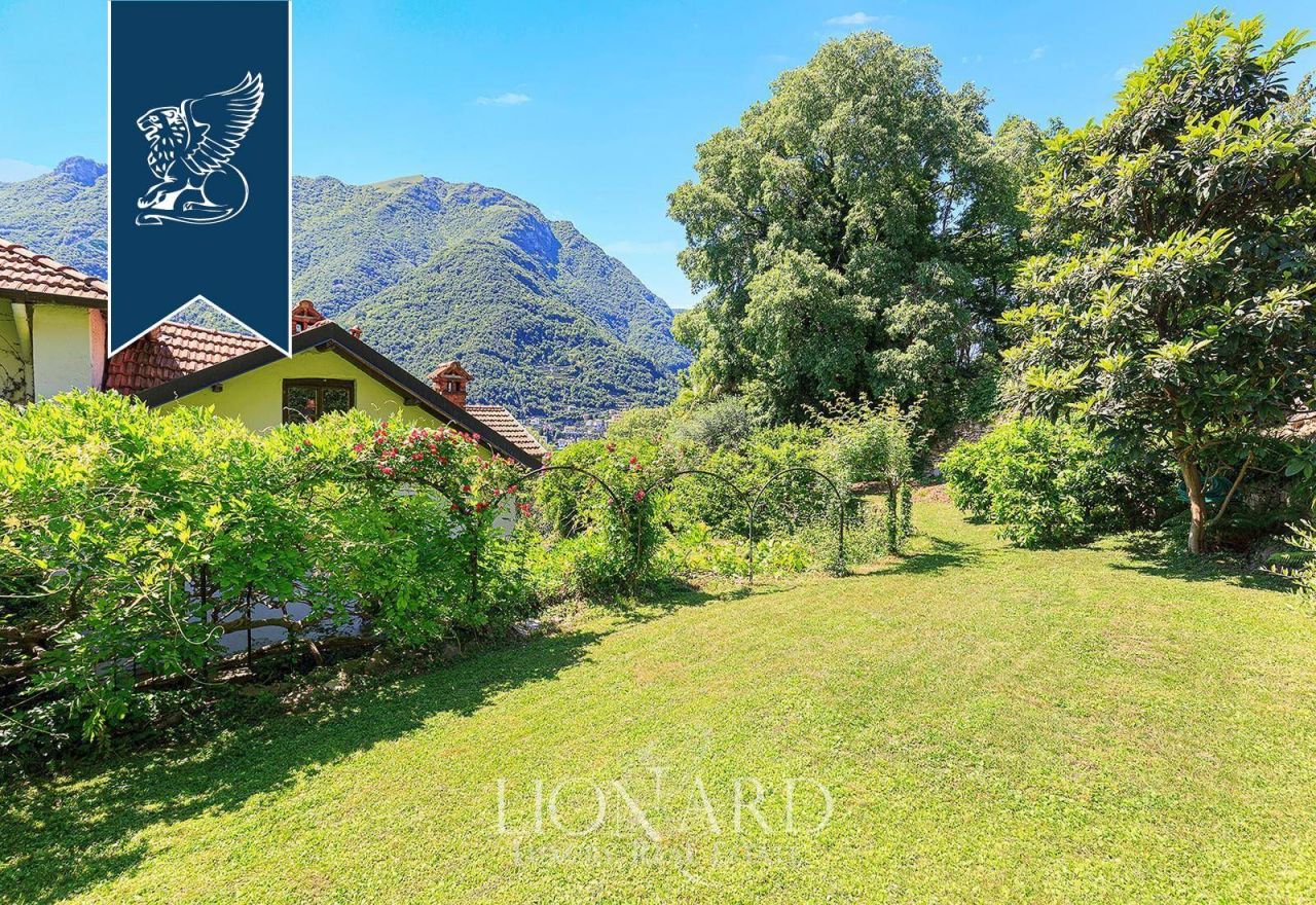 Villa in Pognana Lario, Italy, 280 m² - picture 9