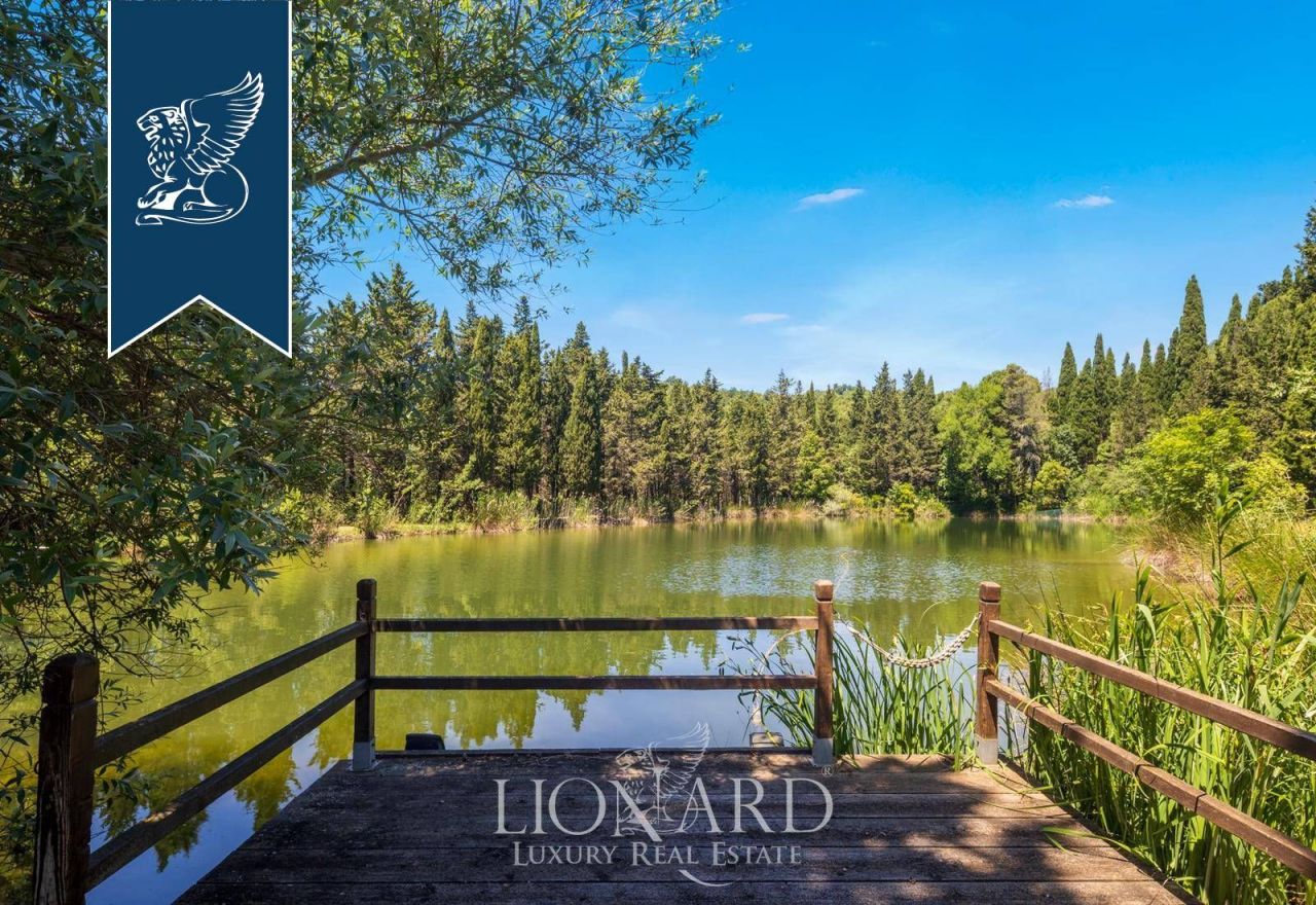 Villa in Livorno, Italy, 550 m² - picture 10