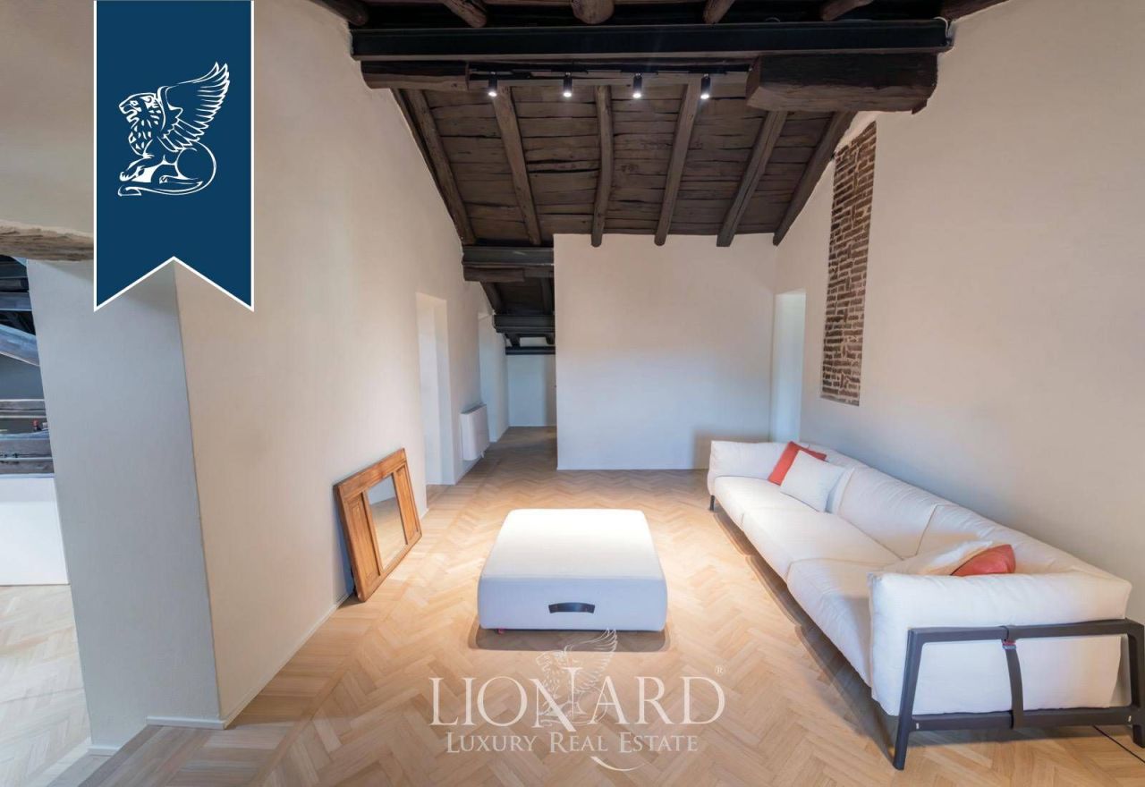 Apartment in Bologna, Italy, 442 m² - picture 13