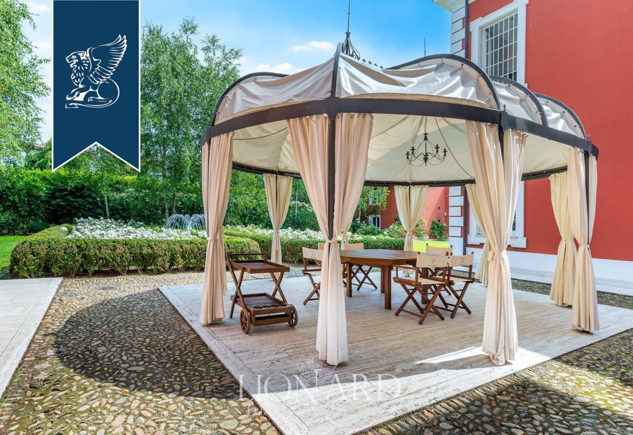 Villa en Alessandria, Italia, 1 205 m² - imagen 14