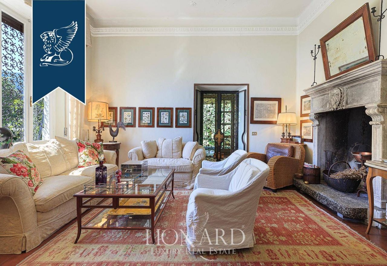 Villa in Pognana Lario, Italy, 280 m² - picture 14