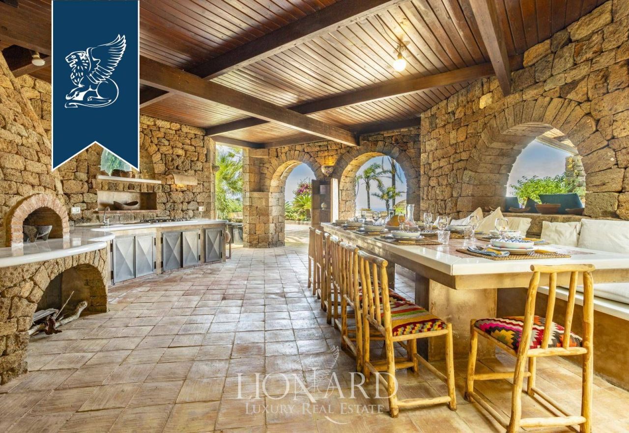 Villa à Pantelleria, Italie, 400 m² - image 15