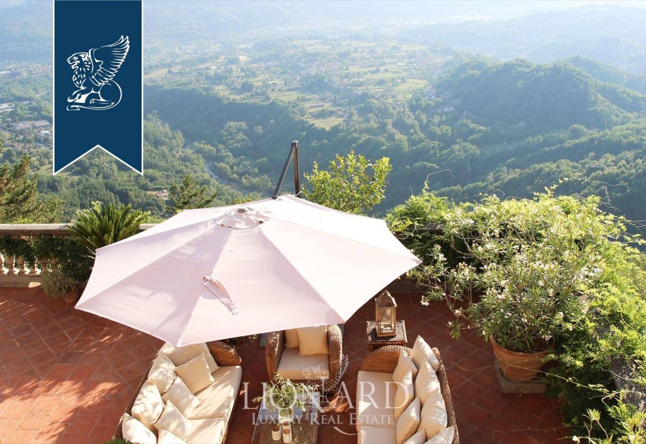 Villa in Lucca, Italien, 1 000 m² - Foto 16